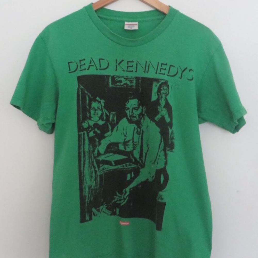 Supreme T-Shirt | Supreme x Dead Kennedy’s T-Shirt